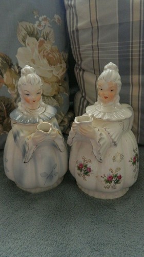 Nice VIntage Lot of 2 Working Lipper & Mann Musical Teapots Very Sweet!
