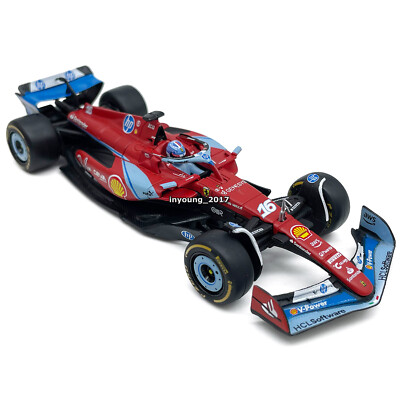 Ferrari F1カー 1/43 スケール Amazon.com: 1:43 SFR Ferrari F1 Team Race Car (2023) with Helmet