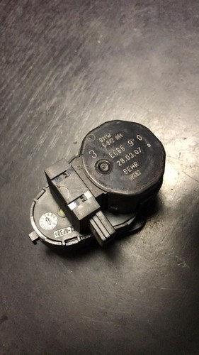 BMW 5ER E60 E61 HEIZUNGSKLAPPENSTELLUNG MOTORSTEUERUNG 6942994