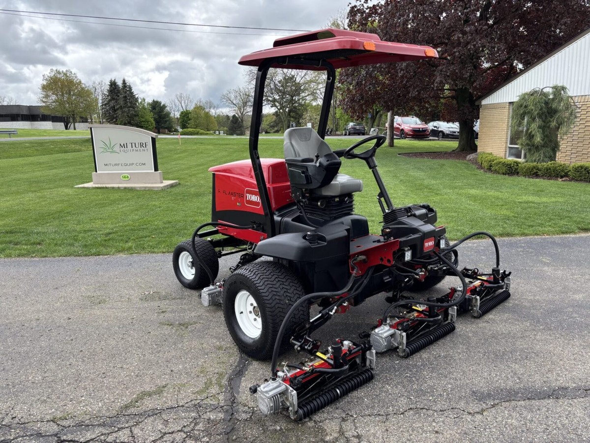 2020 Toro Reelmaster® 5010-H Hybrid Fairway Mower