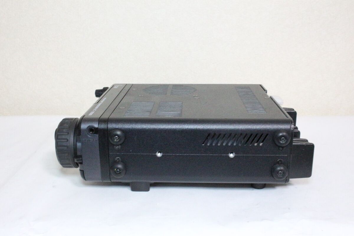 ICOM IC-7000 HF/VHF/UHF ALL MODE Transceiver Japan ver. | eBay ICOM IC-7000 HF/VHF/UHF ALL MODE Transceiver Japan ver. | eBay