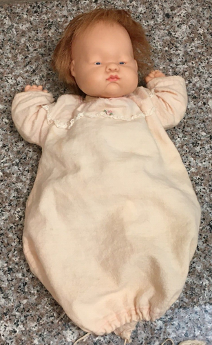 Vintage 1960-64 entzückende Vogue Dolls Inc. Baby Dear Puppe 12 Zoll sehr guter Zustand!