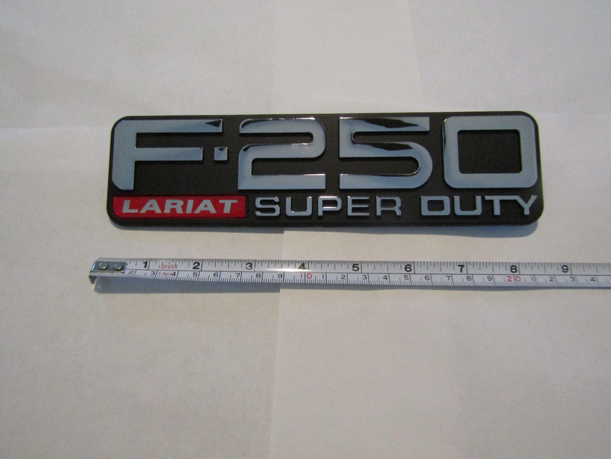 NEW 2003 2004 FORD F250 LARIAT POWER STROKE DIESEL DOOR FENDER