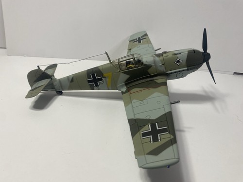 The Ultimate Soldier 32XW XtremeWings Messerschmitt Me-109E-4 WWII Airplane - Picture 14 of 24