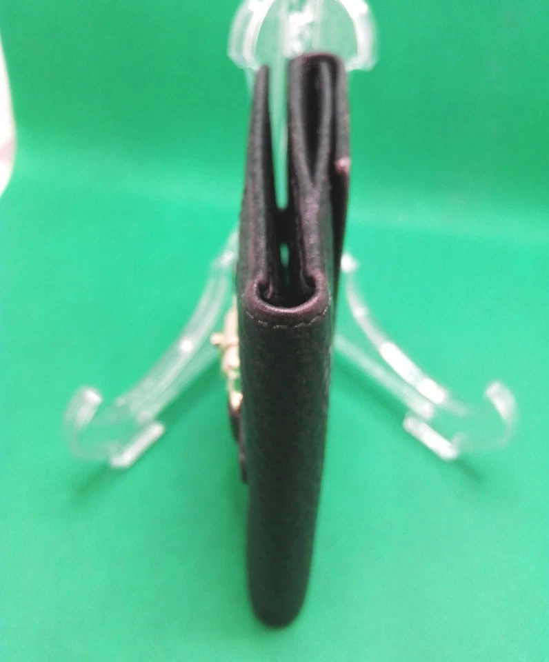 GUCCI Authentic bifold wallet Luxury brand High Quality Pre-owned size 11.5cm - Image 3 of 4