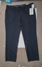 Chaps Men's Everyday Performance Regular Fit Pants Gray Size 38x30