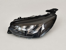Feu avant (phare) Peugeot 208