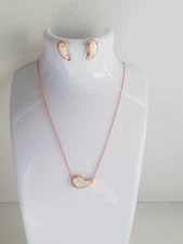 KENDRA SCOTT ROSE GOLD MOTHER OF PEARL NECKLACE & EARRING SET NEW WITH TAGS SIGN