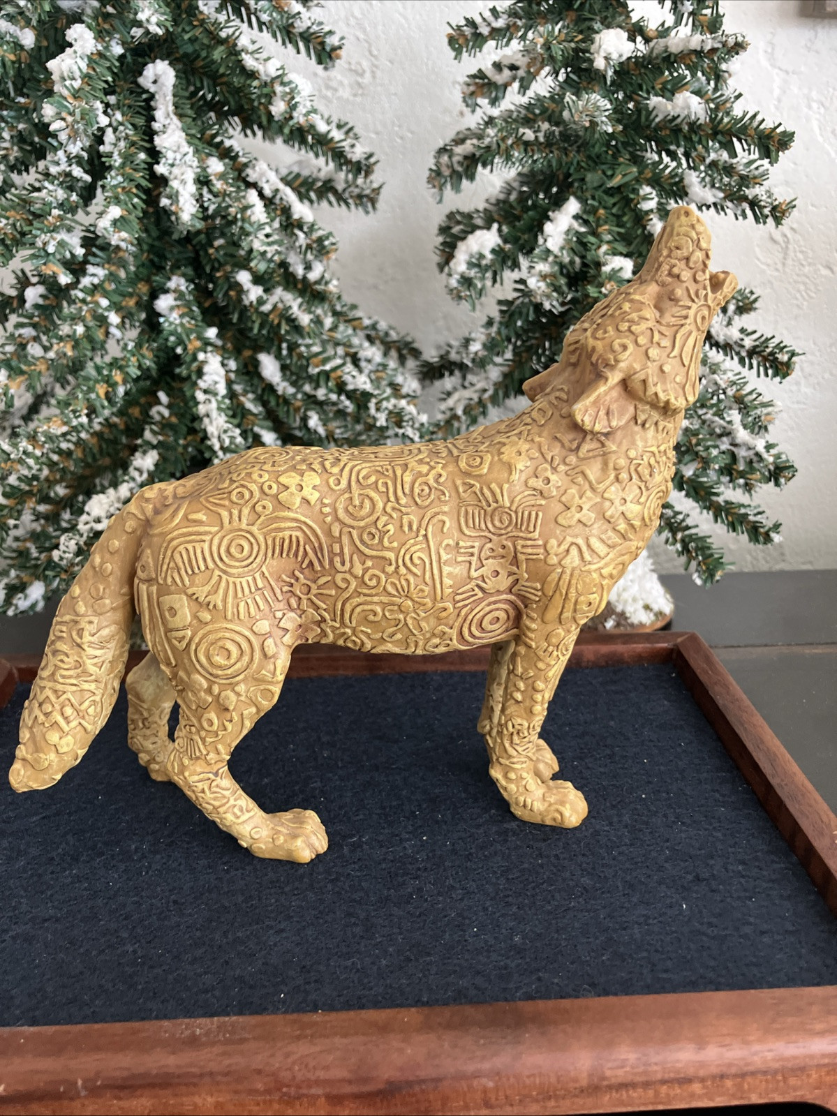 Westland Giftware Call of the Wolf Mexican Wolf # 14117 Figurine 2005