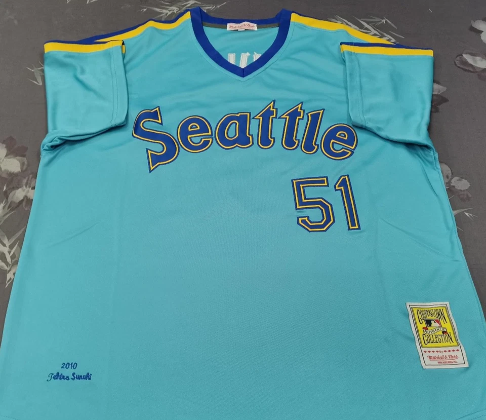 Jersey cosido azul claro vintage Ichiro Suzuki #51 Mariners Throwback. Foto 2 de 4