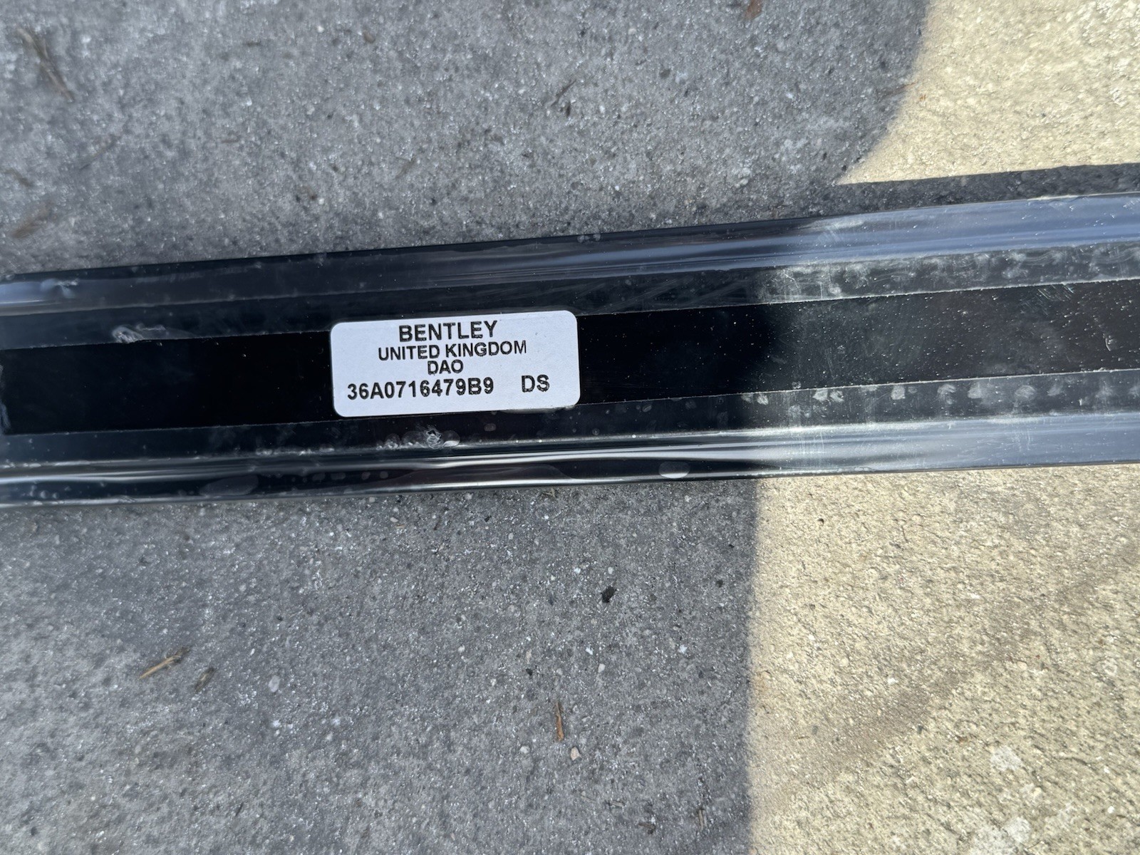 17-20 Bentley Bentayga Running Board Side Step Black Side Steps JNV071065A OEM