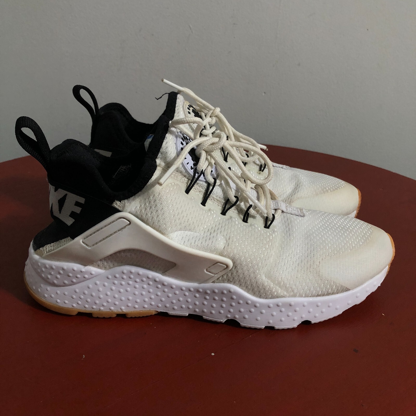 nike air huarache womens size 7