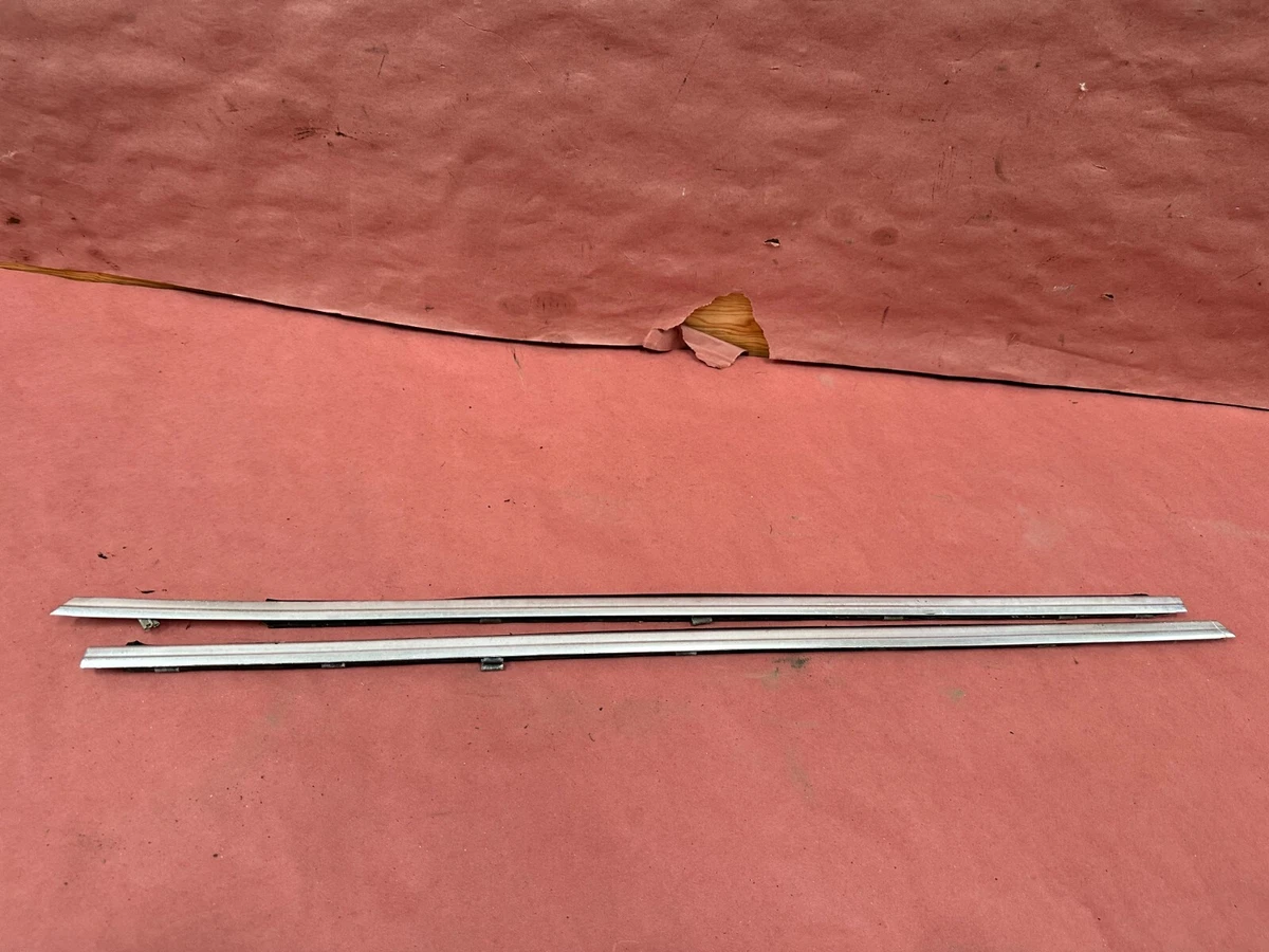 Front Door Chrome Molding Outer Pair BMW 320I 320 E21 OEM #82269  