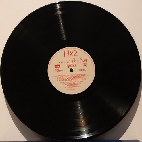 1982 ... IN THE SUN - VARIOUS - Vinyl LP - Festival Records - 1982 - G HHR01523 - Picture 3 of 5
