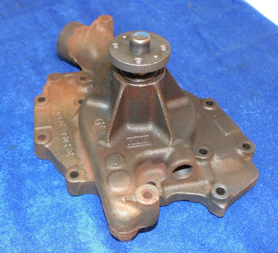 Ford Mustang 1969 70 Reman Orig Boss 429 bomba de agua 1968 429 460 Mercury Lincoln Foto 3 de 4