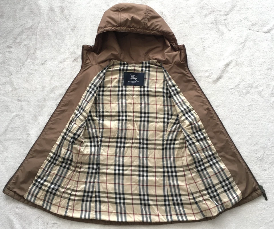 Burberry womens Brown Nova Check Hooded Vest Gilet Waistcoat jacket size 36 - Image 4 of 4