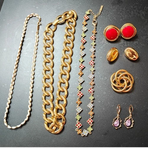 Napier Vintage Jewelry Lot Necklace Earrings Brooch Gold Tone Rhinestone Costume