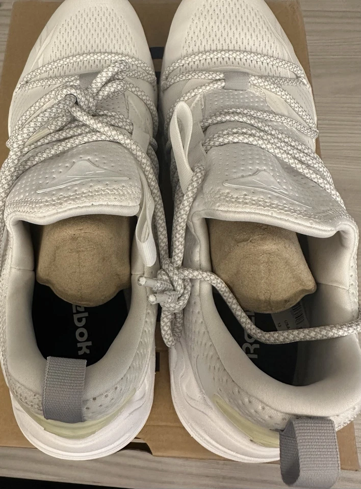 Zapatos para correr Reebok Classic Trideca 200 para hombre blancos talla 13 Foto 2 de 4