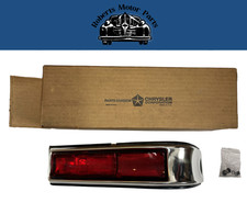 New Old Stock Right Tail Stop Turn Signal Lamp Package 1963 Chrysler 2298893 New Old Stock Right Tail Stop Turn Signal Lamp Package 1963 Chrysler 2298893