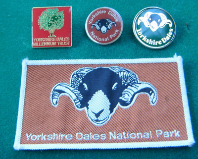 Vintage modern YORKSHIRE DALES NATIONALPARK 3 Abzeichen plus Stoffaufnäher