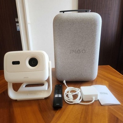 JMGO N1S Nano Triple Laser Projektor Gimbal Smart Tragbar Getestet