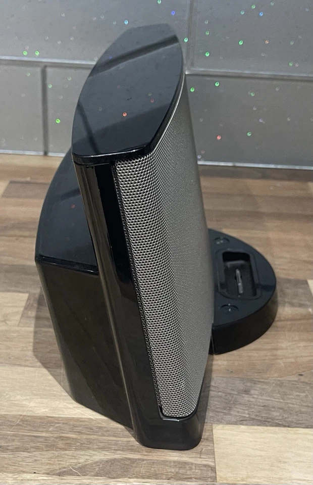 Bose SoundDock Digital Music System Docking Station Parts - Image 4 of 4