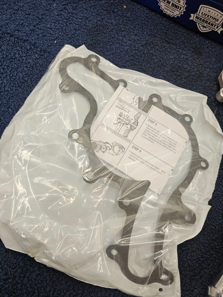 Bomba de agua del motor T4190 para Ford Explorer 1997-2011 Foto 2 de 4