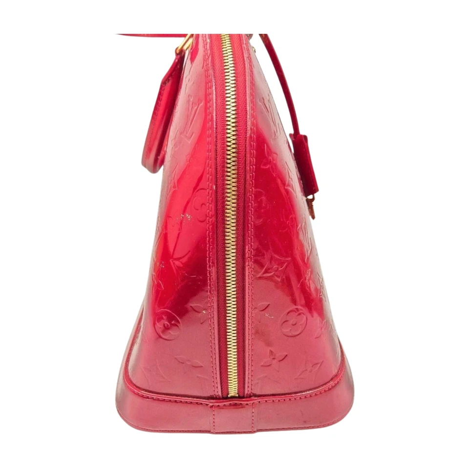 Auténtico Bolso de Mano Louis Vuitton Alma GM Monograma Vernis Rojo con Candado Nota Foto 3 de 4