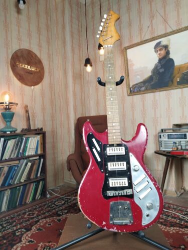 Jolana Alfa rara chitarra elettrica vintage strat jaguar jazz GDR 70 - Foto 1 di 13