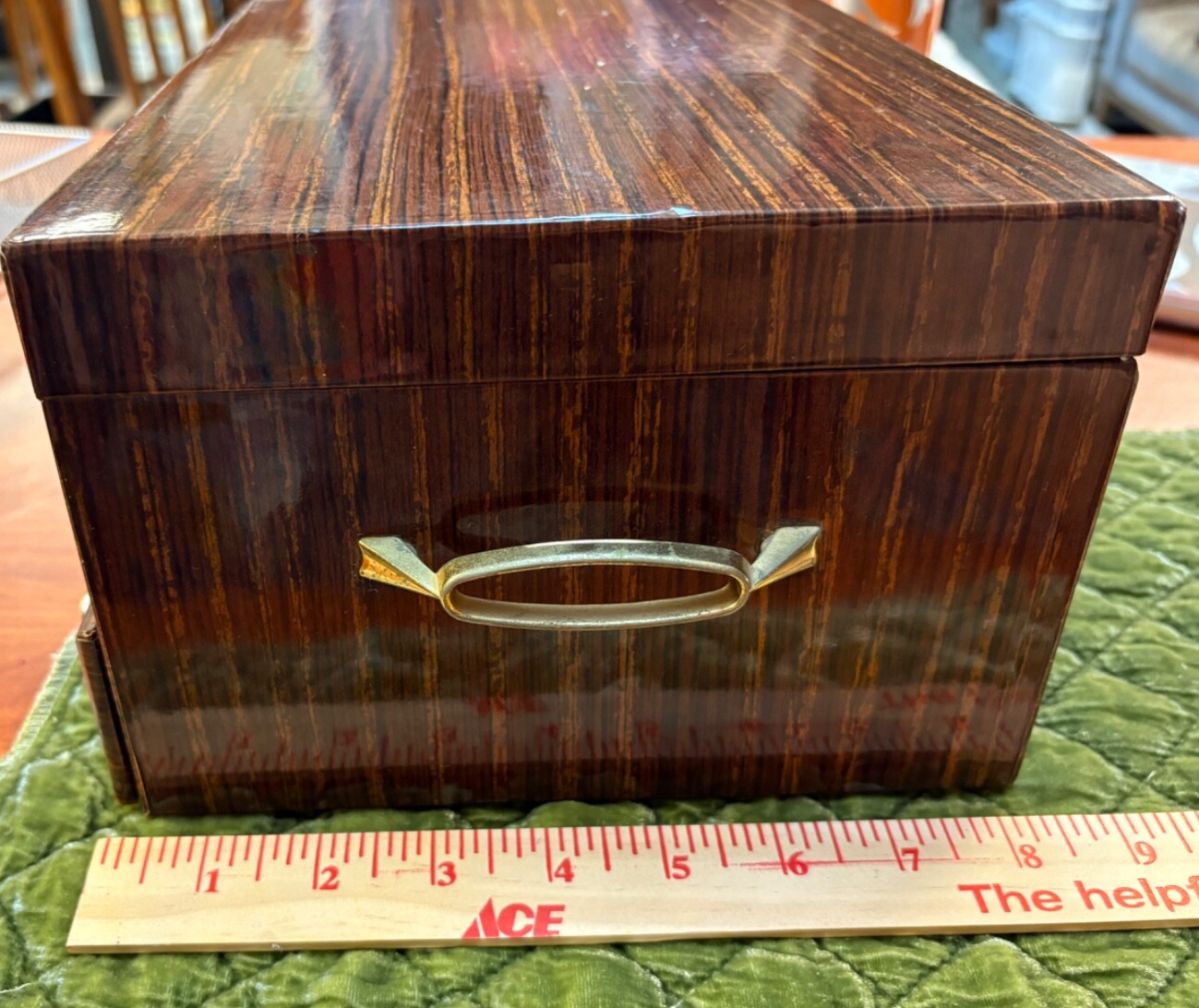 Picture 15 of 16