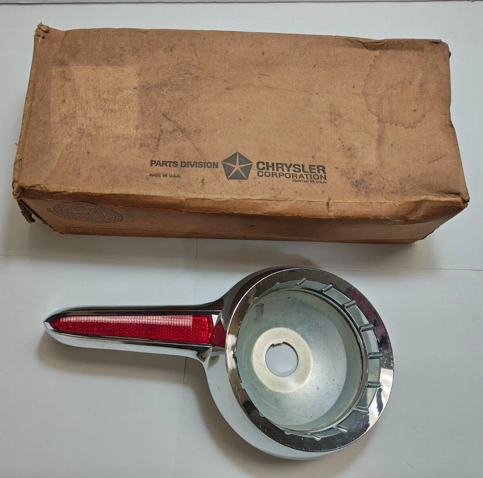 1962 Dodge Lancer Left Driver Side Tail Light Lamp Housing Assembly 2189453 NOS. - Image 3 of 4