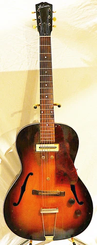 Gibson ES100 Guitar 1939, Charlie Christian Pickup, OHSC, 1 of 548