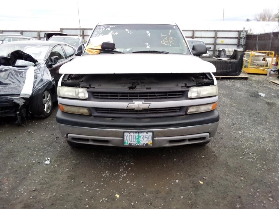 Used Front Right Door Window Regulator Front fits: 2000 Chevrolet Silverado 2500 - Image 2 of 4