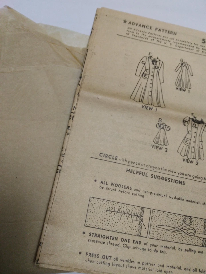 Long Housecoat Dress Girls 2 2T Advance 5295 Sewing Pattern VTG 40s Cut Button - Image 4 of 4