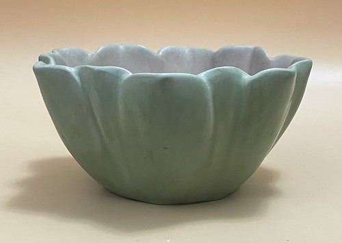 Rookwood Art Pottery 1929 Green and Pink Lotus Bowl Pattern 6132 - Picture 7 of 23