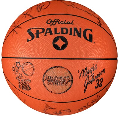 1984-85 Los Angeles Lakers NBA Champs Team Signed Vintage