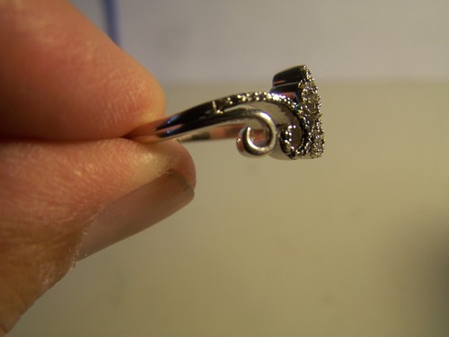 KAY JEWELERS 24 BLUE & WHITE DIAMOND OPEN HEARTS COCKTAIL RING 7 1/2 - Picture 7 of 10
