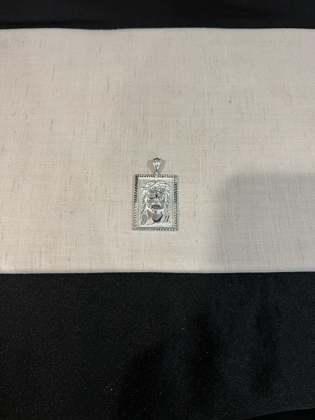 Picture 4 of 6