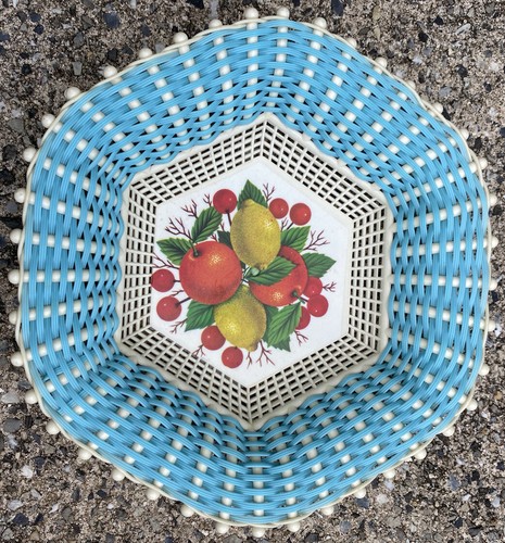 Cesta o tazón tejido azul Plastona limones naranjas cerezas vintage retro década de 1960 - Imagen 2 de 7