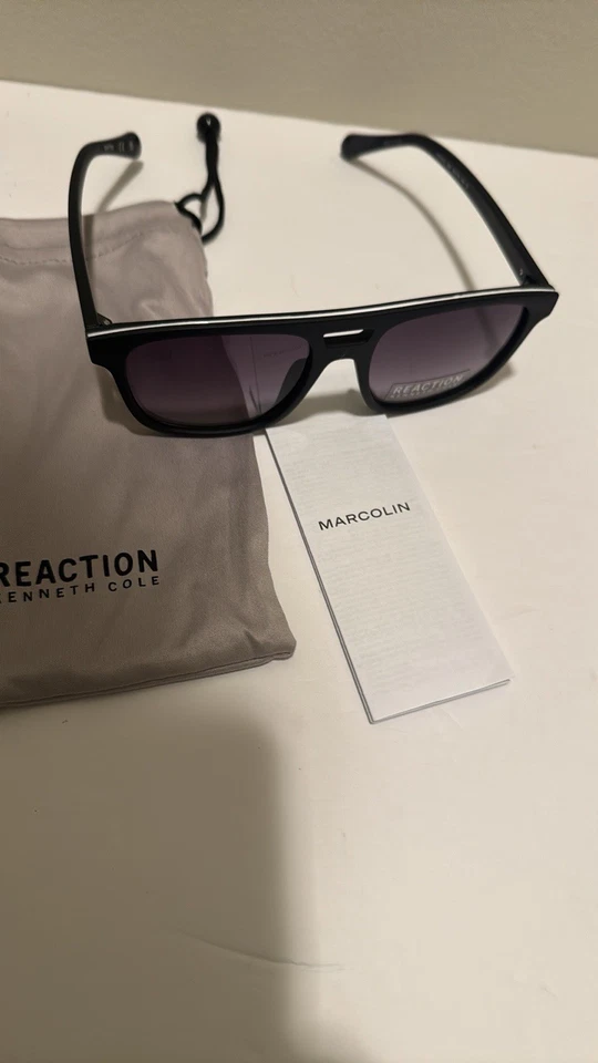 Gafas de sol Kenneth Cole Reaction Foto 2 de 4