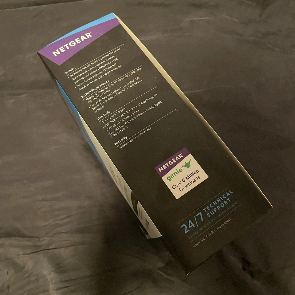 NETGEAR Nighthawk AC1900 WiFi Cable Modem Router - Image 2 of 4