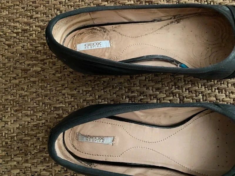 Ballerine noir - Geox - taille 38 FR - Photo 3/4