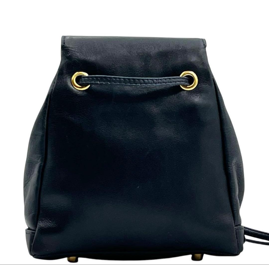 Versace Leather Shoulder Bag, Stylish, Used, Good Condition thumbnail 4