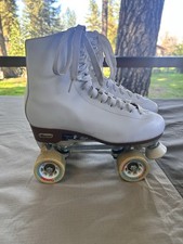 Chicago Women's Classic Deluxe Rink White Roller Skates - Women s 10 US/42 Euro