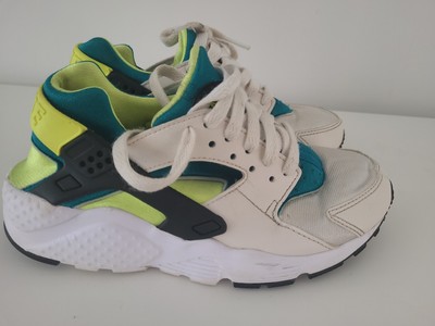 Kids Nike Huarache Trainers Size Uk Eur Cream And Green
