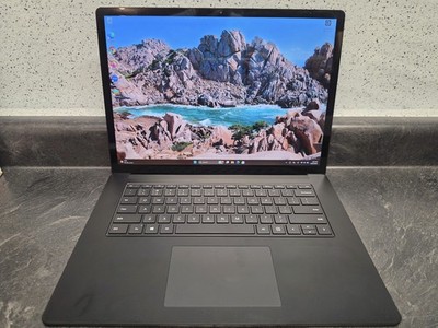 Microsoft Surface Laptop 3 15 Inch - i7-1065G7, 16GB RAM, 512GB SSD, QHD+ Touch