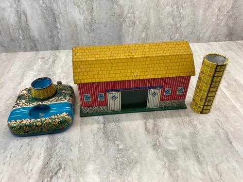 Vintage Tin Animal Farm Red Barn - 1960s - Toy  By Ohio Art