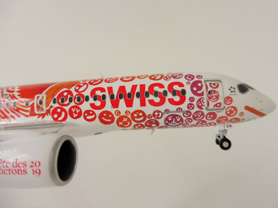 Airbus A220-300 Swiss 1/200 Herpa 559935 CS300 Airlines Fete