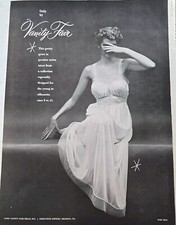 1950 Womens Vanity Fair gown nightgown lingerie vintage fashion ad