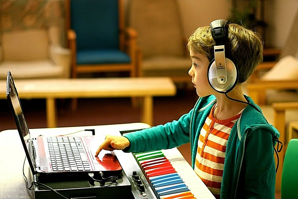 How to Read Music Book and Learn to Play Keyboard Piano in 1hr Beginners Lessons - Image 2 of 4